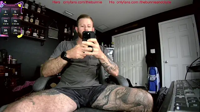 chillinthemosttt online show from 10-24-25, 07:21