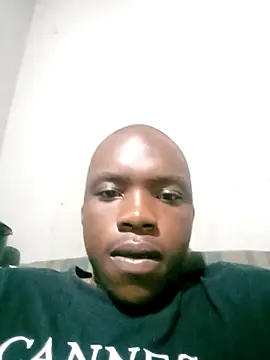 Snapshot of 199Gif chatting on 02-20-26, 04:20 199Gif online show from 02-20-26, 04:20