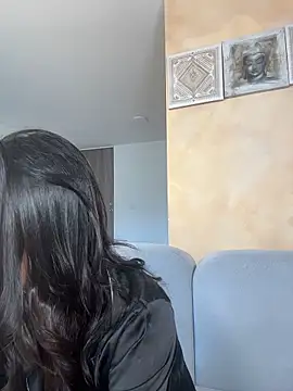 Snapshot of mariana_lopez1 chatting on 12-17-25, 08:59 mariana lopez1 online show from 12-17-25, 08:59