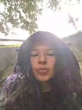 Snapshot of rebekka_simpson chatting on 07-10-26, 01:47 rebekka simpson online show from 07-10-26, 01:47