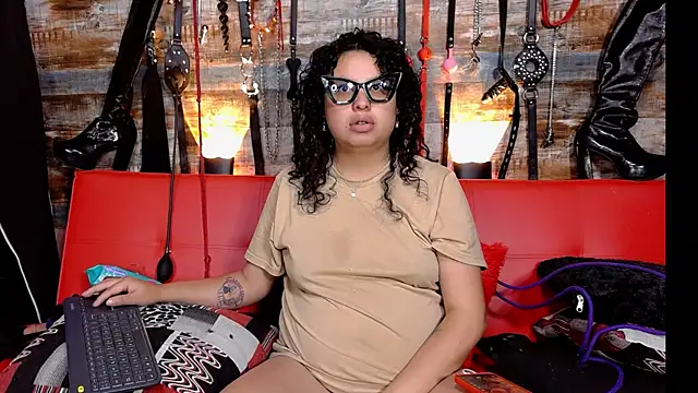 slave Rubi online show from 01-14-25, 10:17