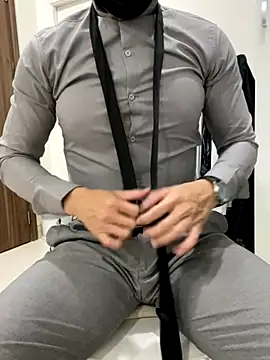 harrylouis1357 online show from 12-03-24, 01:54