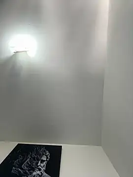 Snapshot of santiago_sosa24 chatting on 06-16-26, 03:14 santiago sosa24 online show from 06-16-26, 03:14