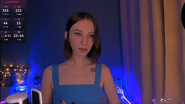 ellaamber online show from 01-20-25, 03:48