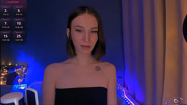 ellaamber online show from 01-24-25, 09:37