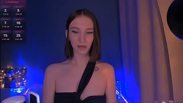 ellaamber online show from 02-10-25, 10:09