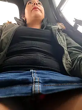 Bella keny online show from 01-28-25, 07:42