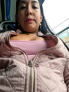 Bella keny online show from 10-08-25, 07:22