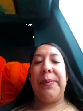 Bella keny online show from 04-15-26, 07:58