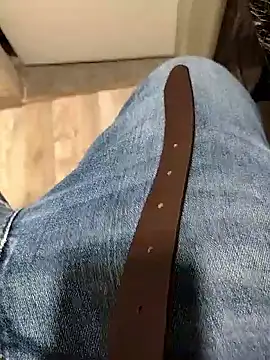 A man in public online show from 10-03-25, 07:55