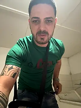 iltoscano95 online show from 09-21-25, 06:09