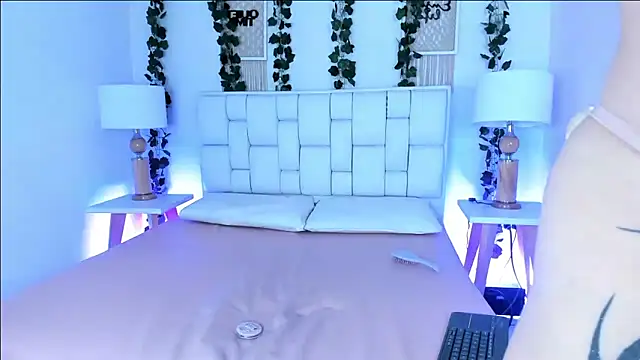 SophieHill gh online show from 01-18-25, 10:39