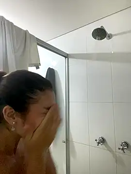 Snapshot of dakota_le chatting on 10-30-25, 02:13 dakota le online show from 10-30-25, 02:13