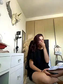 Snapshot of dakota_le chatting on 11-27-25, 12:51 dakota le online show from 11-27-25, 12:51