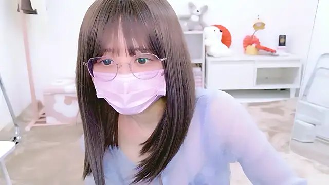 Snapshot of chihiro_ri chatting on 06-03-26, 11:57 chihiro ri online show from 06-03-26, 11:57
