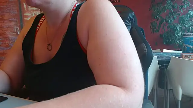 cruellaculdenfer67 online show from 11-03-25, 09:10