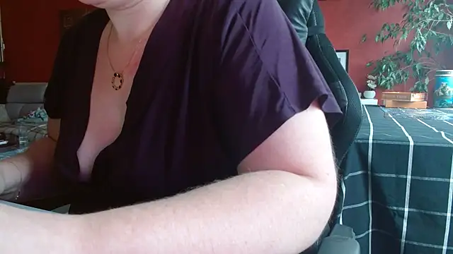 cruellaculdenfer67 online show from 11-13-25, 09:08