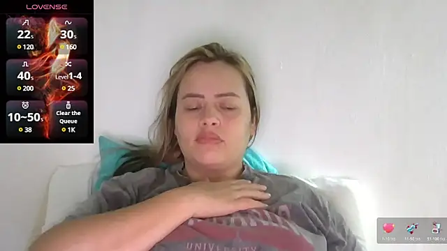 saramartinez1000 online show from 02-10-25, 03:32