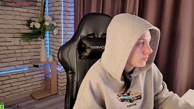 Kvetachka online show from 12-02-25, 01:00