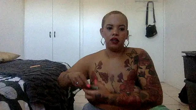 Rose Gold 0503 online show from 02-12-25, 02:43