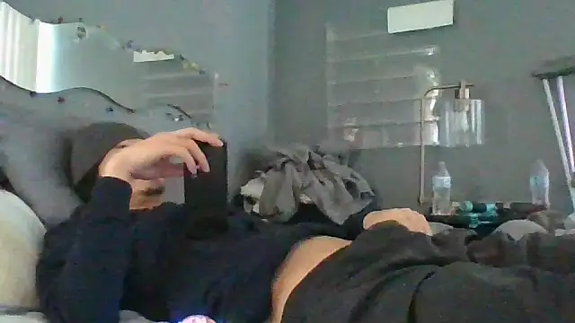 Snapshot of gifted723 chatting on 11-30-25, 06:34 gifted723 online show from 11-30-25, 06:34