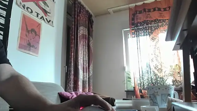 Snapshot of soulfuck92 chatting on 01-25-25, 02:03 soulfuck92 online show from 01-25-25, 02:03