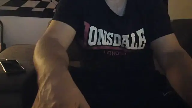 Snapshot of soulfuck92 chatting on 10-31-25, 01:06 soulfuck92 online show from 10-31-25, 01:06