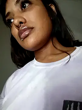 VictoireFeller online show from 03-21-26, 01:43