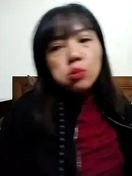 Snapshot of Lady-big91 chatting on 11-04-25, 01:27 Lady-big91 online show from 11-04-25, 01:27