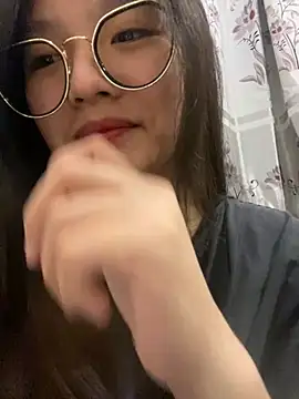 Krixxi22 online show from 02-21-25, 03:43