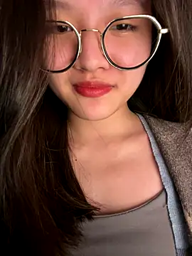 Krixxi22 online show from 09-15-25, 03:23