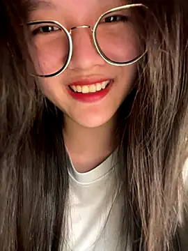 Krixxi22 online show from 12-14-25, 03:50