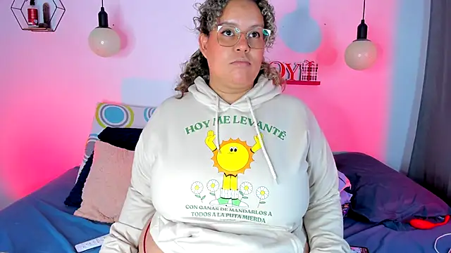 monicabbw  online show from 02-28-25, 12:10