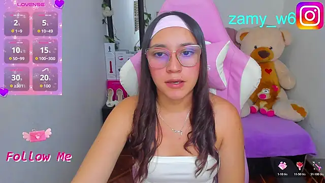 Snapshot of karla_cute01 chatting on 06-03-26, 04:59 karla cute01 online show from 06-03-26, 04:59