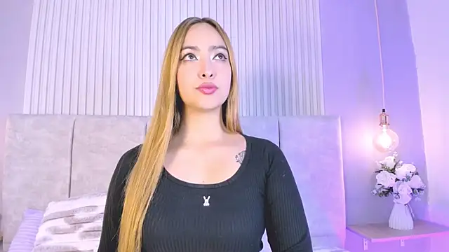 Snapshot of Meowlody chatting on 02-24-26, 05:55 Meowlody online show from 02-24-26, 05:55