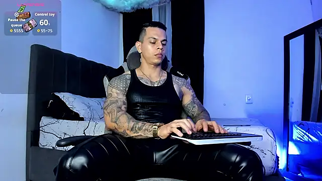 Aron Dark online show from 02-03-26, 01:59