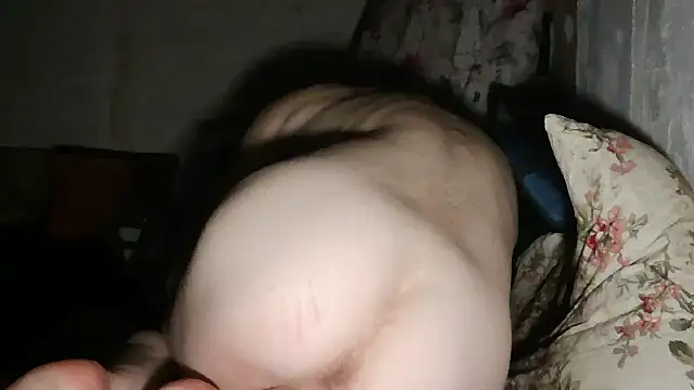 Snapshot of GoodSeksLove chatting on 09-27-25, 08:14 GoodSeksLove online show from 09-27-25, 08:14