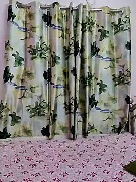 Natasha-143 online show from 11-18-25, 07:18