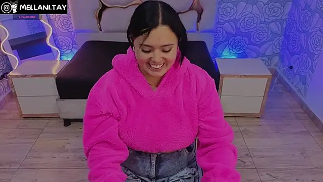 Mellani tay online show from 11-09-25, 03:38