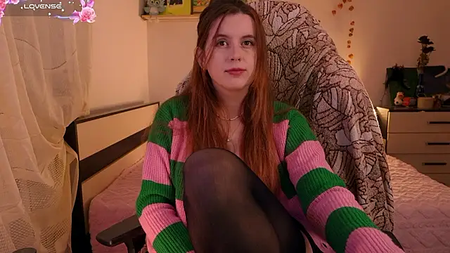 Snapshot of Lisa_sweetheels chatting on 02-23-26, 03:20 Lisa sweetheels online show from 02-23-26, 03:20