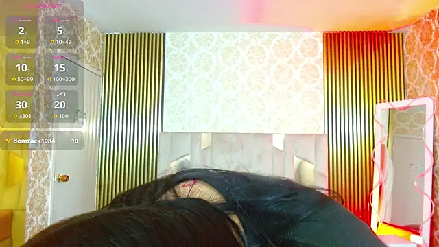 martinna tay online show from 12-22-25, 03:36