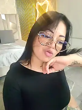 martinna tay online show from 03-21-26, 08:19