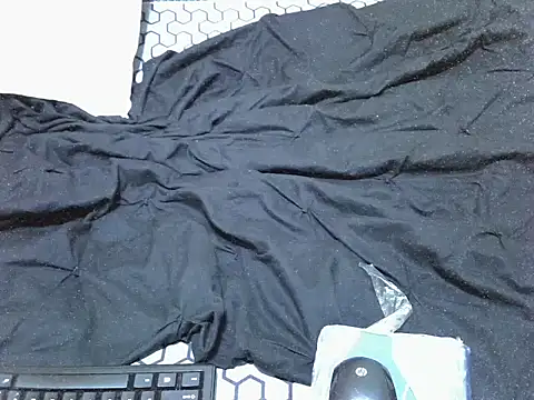 Snapshot of pointy_bloom chatting on 03-22-26, 09:34 pointy bloom online show from 03-22-26, 09:34