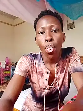 LOVELY-2BERRY online show from 01-27-25, 11:32