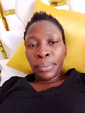 LOVELY-2BERRY online show from 09-15-25, 06:02