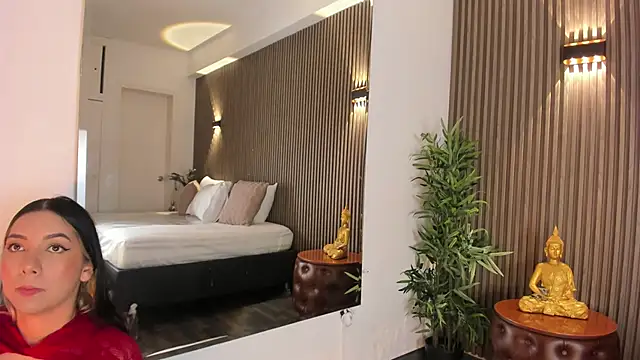 AliceHanz online show from 02-18-26, 04:30