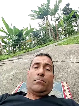 Snapshot of Janle_19c chatting on 12-01-24, 08:53 Janle 19c online show from 12-01-24, 08:53