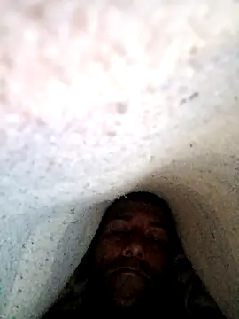 Snapshot of Janle_19c chatting on 01-30-25, 03:11 Janle 19c online show from 01-30-25, 03:11