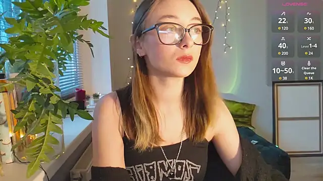 monlight  dana online show from 12-23-24, 01:35