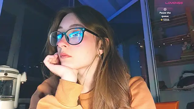 monlight  dana online show from 04-20-26, 06:53